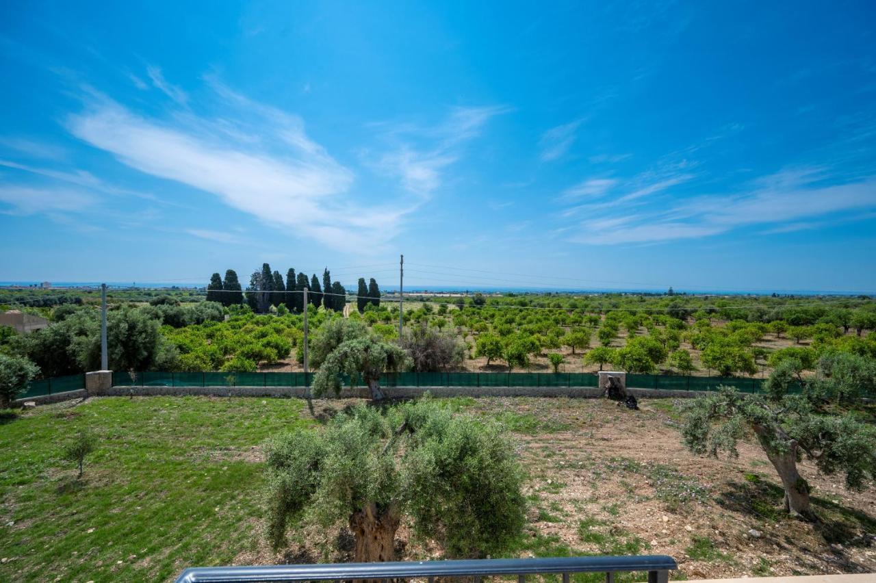 Villa Carmiano Luxury Bedrooms In Avola In The Province Of Syracuse With Spa And Swimming Pool And Wonderful Seaview Luaran gambar
