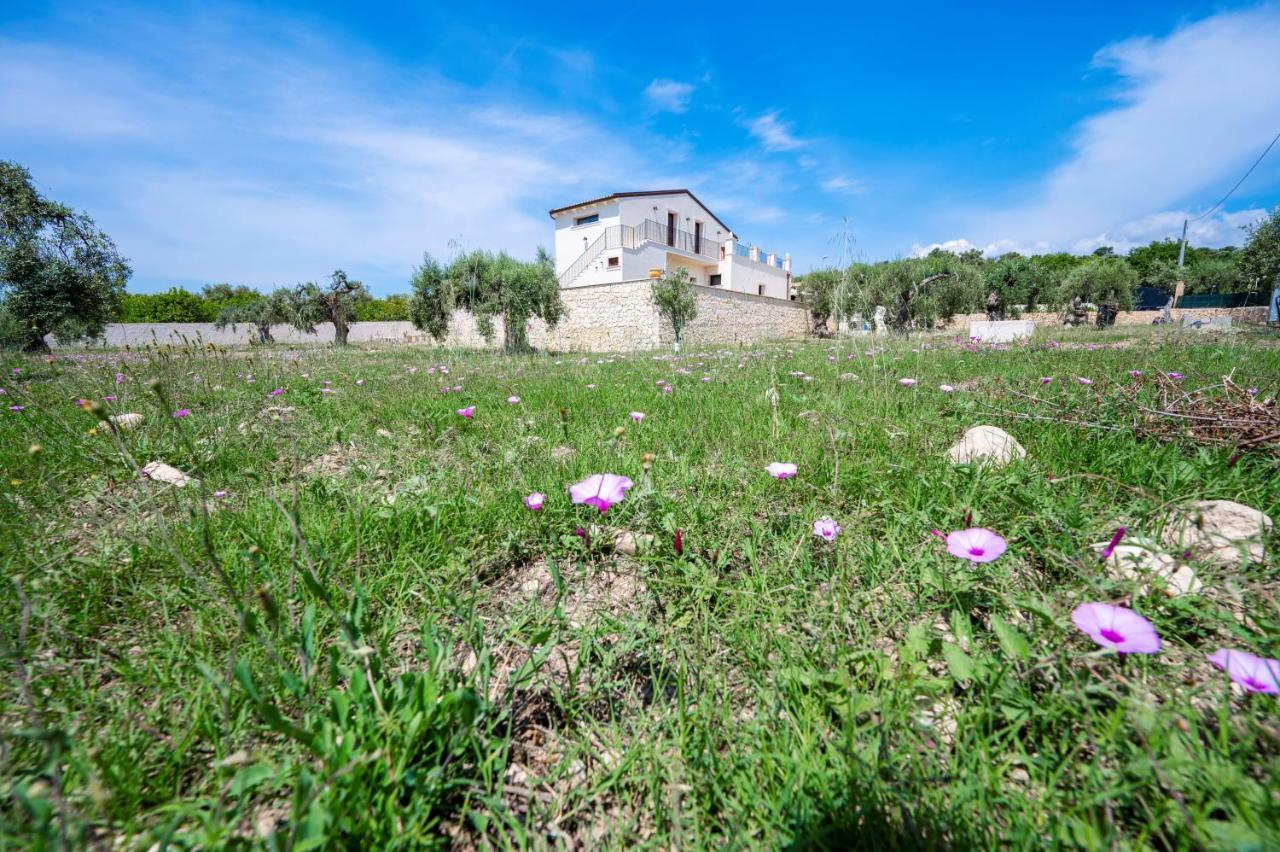 Villa Carmiano Luxury Bedrooms In Avola In The Province Of Syracuse With Spa And Swimming Pool And Wonderful Seaview Luaran gambar